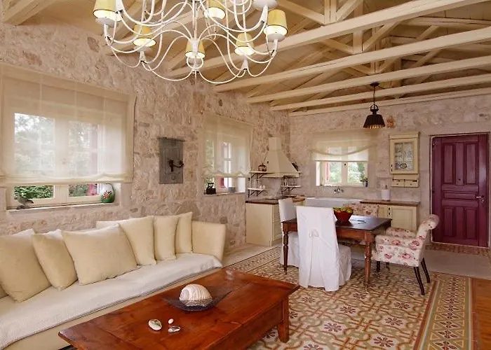 Aurora * Vathy (Ithaca)